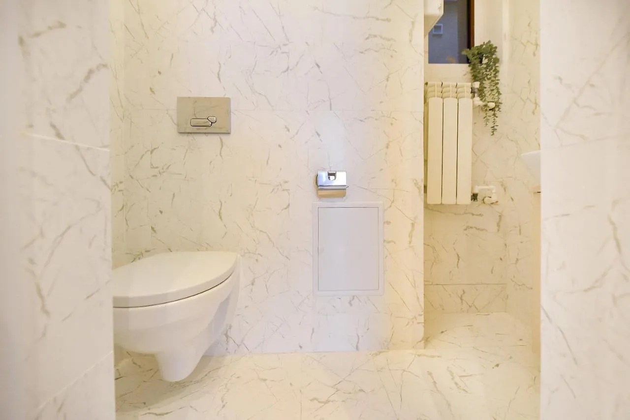 Tropical Feel - 2Br Apartment At Sala Palatului Bucharest