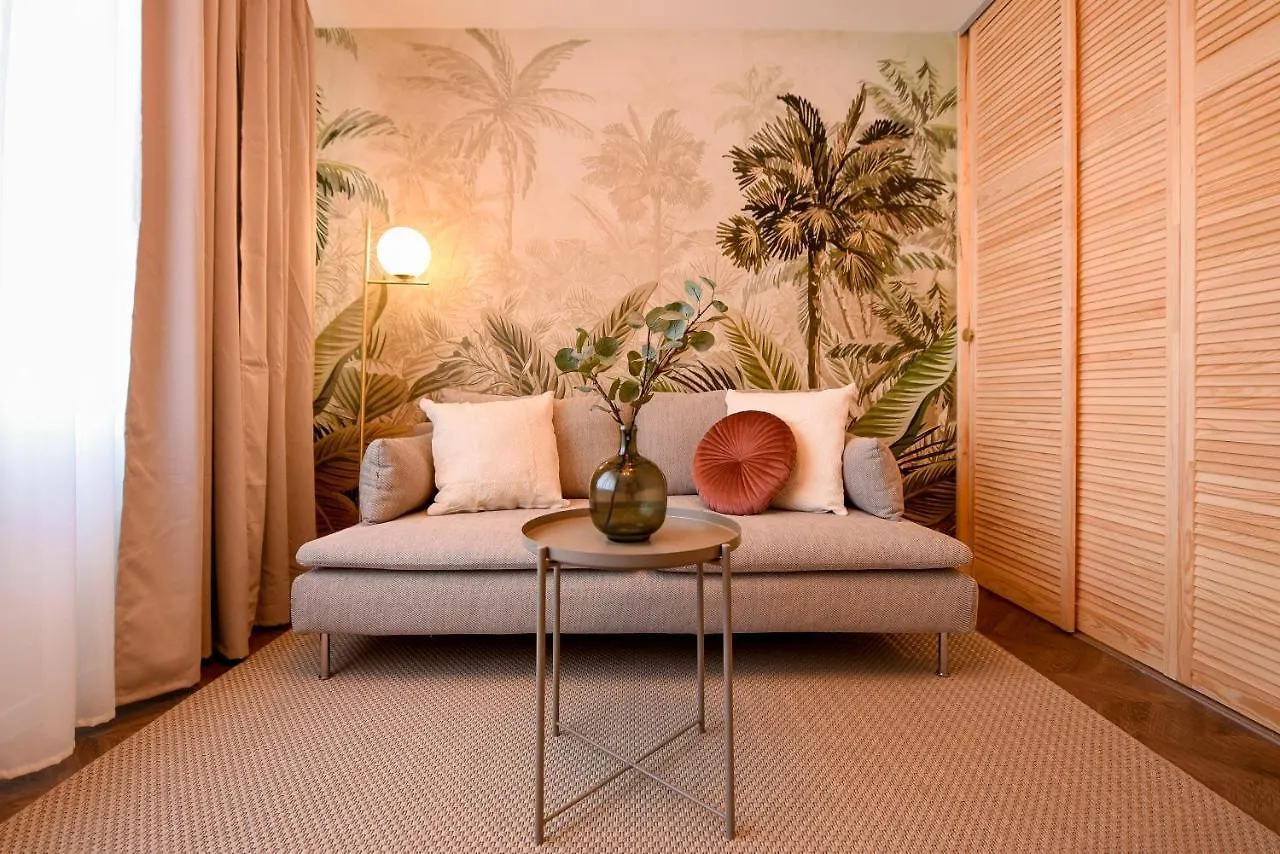 Tropical Feel - 2Br Apartment At Sala Palatului ブカレスト